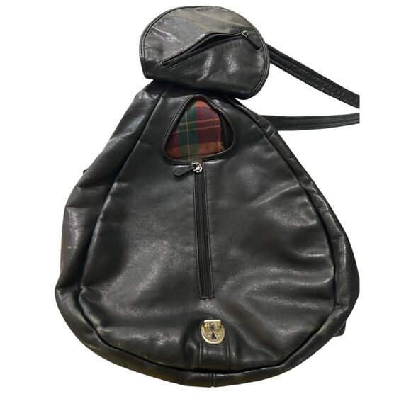 Wilson Leather Sling Backpack Purse Black Sleek Minimalist Y2K Slouchy - Picture 8 of 13